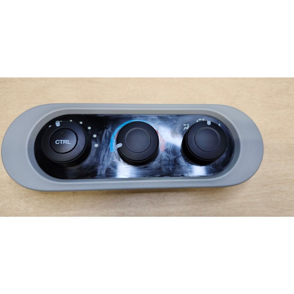 2005-2010 Honda Odyssey Rear Climate Control Heat A/C On Off Mode Knobs Used